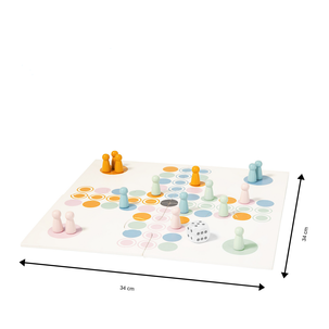 Fia med knuff, trä, från 6 år