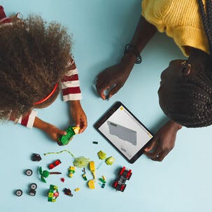 LEGO Marvel Spidey 11198 Dinomenopelien takaa-ajo, yli 4-vuotiaille