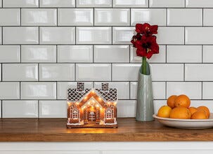 Konstsmide julby, Pepperkakehus med LED-belysning