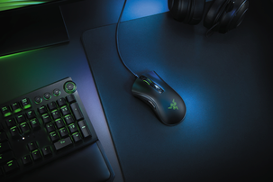 Razer Deathadder V2 Pelihiiri