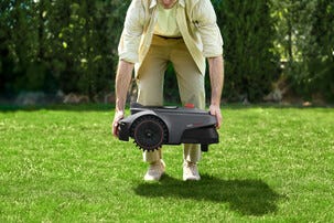 MOVA ViAX AI robotgräsklippare utan slinga, 300 m2