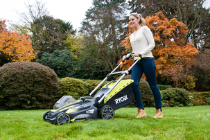 Ryobi gräsklippare 36 V RLM36X41H40