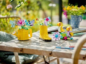 LEGO Creator 3-i-1 Blommor i vattenkanna 31149, från 8 år
