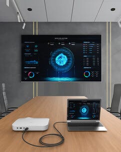 USB4-kabel USB-C till USB-C och HDMI 2 m, 240 W