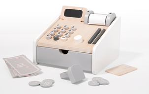 Puinen lasten kassakone