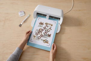 Cricut Printable Iron-On för ljusa tyger, A4, 5 ark