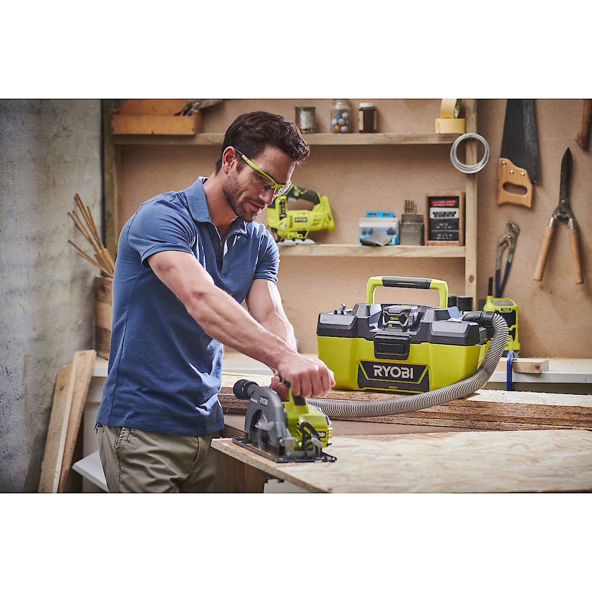 Ryobi R18PV 0 Støvsuger | Clas Ohlson Ryobi R18PV 0 Støvsuger | Clas Ohlson