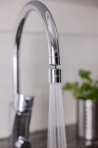 WatWin Select Virtauksenrajoitin ja pallonivel, keittiöhanaan