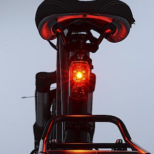 Cykelbelysning bak med bromsljus, Oxford