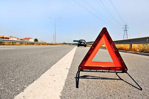 Varoituskolmio autoon, kokoontaitettava heijastava