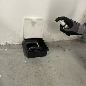 SafeTrap fälla och depåspray, lockbete för möss