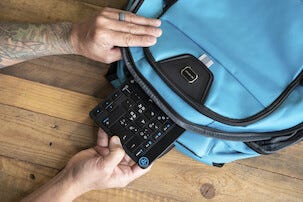 JLab Go bärbart trådlöst tangentbord