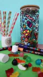 Posca pennor set PC-5M basfärger, 8-pack, 1,8-2,5 mm