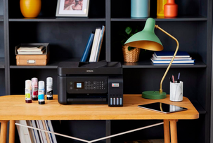 Epson Ecotank ET-4800 Tulostin, jossa faksi, skanneri ja LCD-näyttö