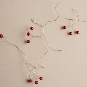 Batteridriven ljusslinga röda bär LED Northlight 2 m