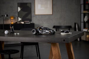 LEGO DC Batman Batmobile Tumbler 76240, från 18 år