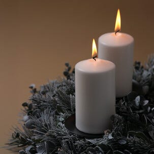 Lysholder for kubbelys svart metall, 106 mm