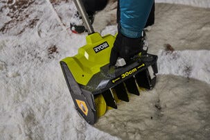 Ryobi elektrisk snøskuffe 36 V RY36ST30B-0