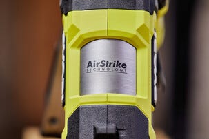 Ryobi Naulain akkukäyttöinen 18 V 90 mm RFN1834X