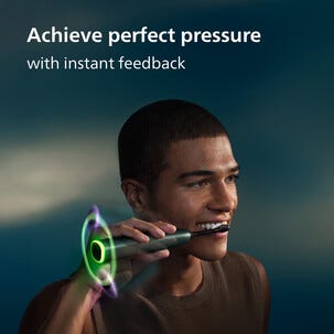 hilips Sonicare Next-Generation DiamondClean 9000 elektrisk tannbørste