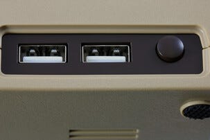 Pelikonsoli C64 Mini