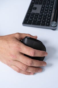 JLab JBuds trådlös ergonomisk vertikal mus