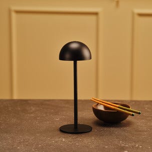 Timo uppladdningsbar bordslampa utomhus, svart