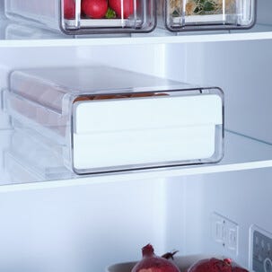 Ulosvedettävä säilytyskotelo 18 munalle