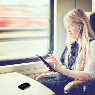 Router för mobilt bredband 4G Zyxel WAH7608