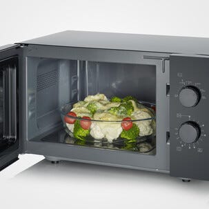 Severin MW 7782 frittstående mikrobølgeovn 25 l svart