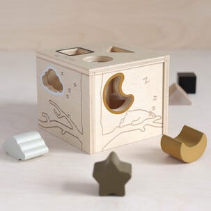 Micki Plocklåda Premium i trä, för barn från 1 år