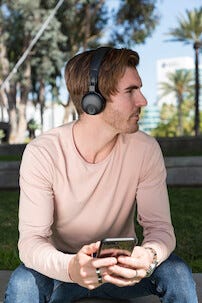 Langattomat on-ear-kuulokkeet Studio ANC, JLab