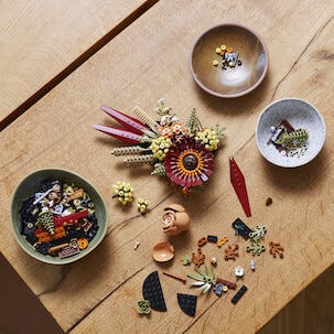 LEGO Icons Dekorasjon med tørkede blomster 10314, fra 18 år