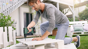 Bosch Universal Drill 18 Porakone