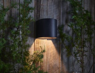 Northlight rund fasadbelysning med solcell