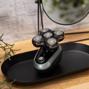 Remington XR1600 barbermaskin til hodet, batteridrevet